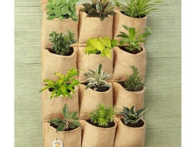 12-pockets-vertical-wall-hanging-planter-600x600